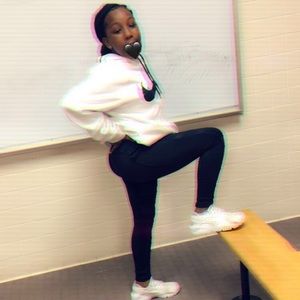 Meet your Posher, Cassie💙